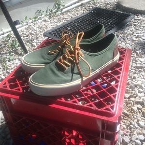 AEO Forest Green Boat shoe Shoe size 9